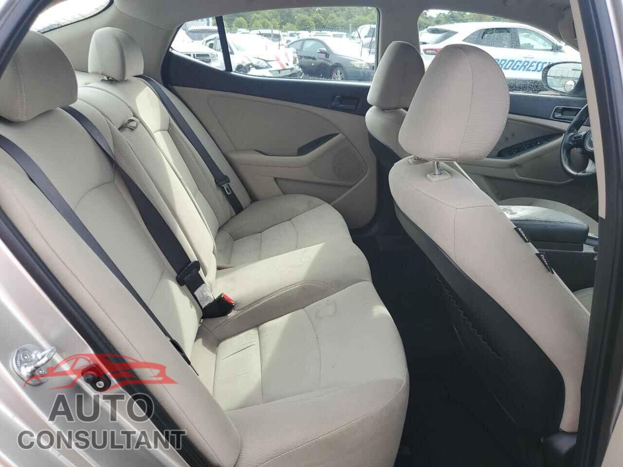 KIA OPTIMA 2014 - KNAGM4A73E5454319