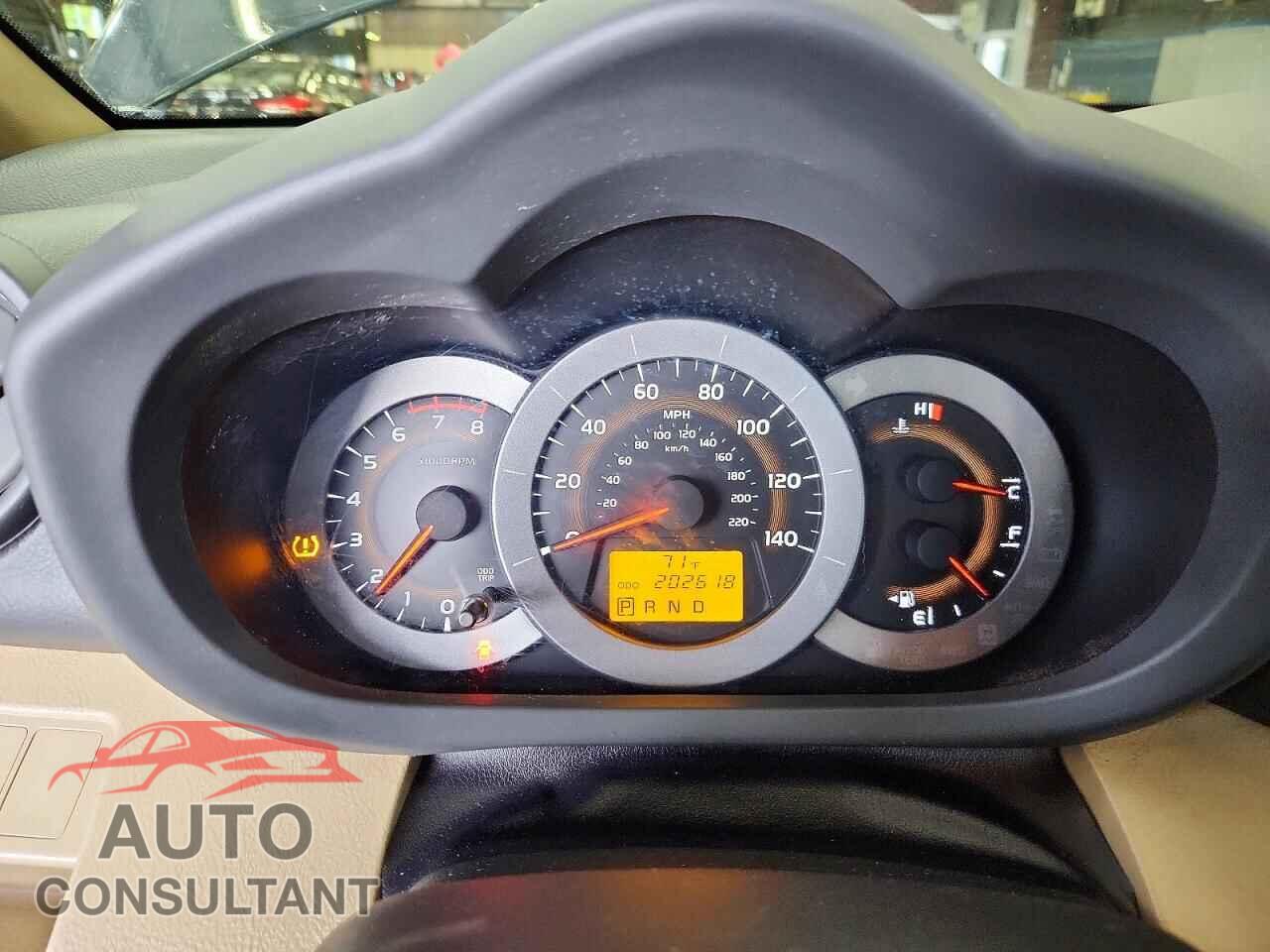 TOYOTA RAV4 2011 - 2T3BF4DV7BW145457