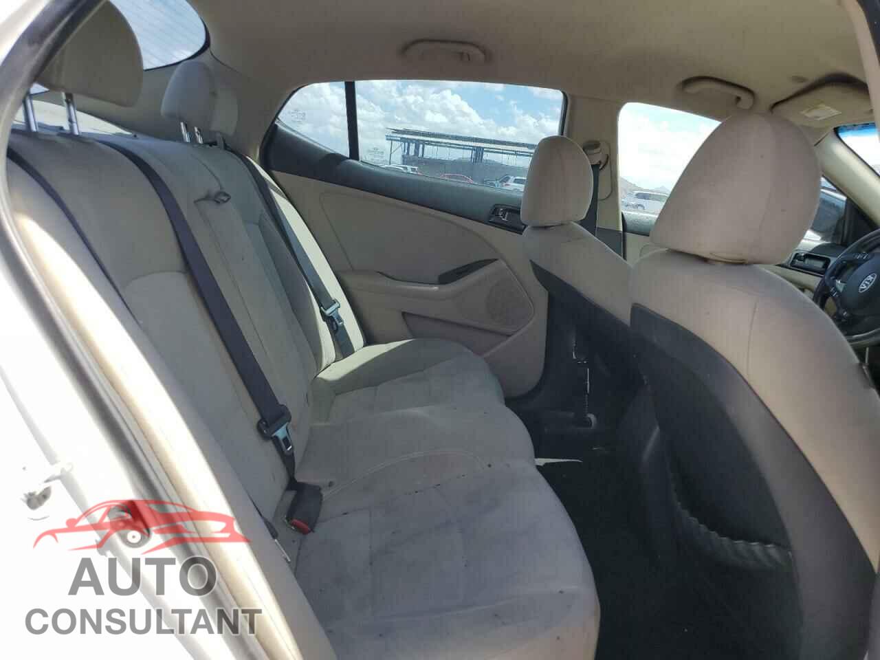 KIA OPTIMA 2012 - KNAGM4A72C5271507