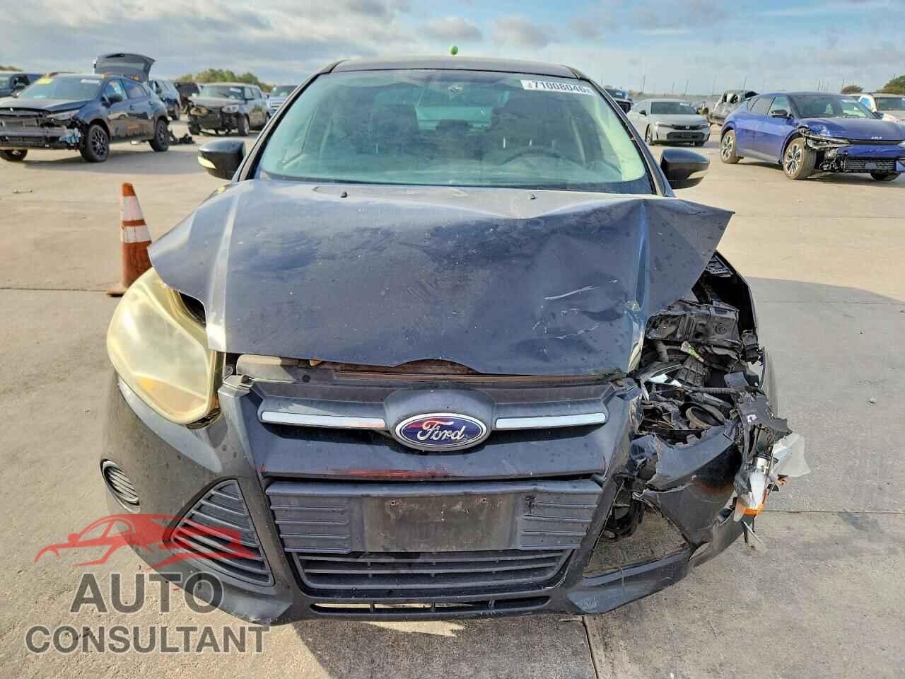 FORD FOCUS 2014 - 1FADP3F2XEL149213