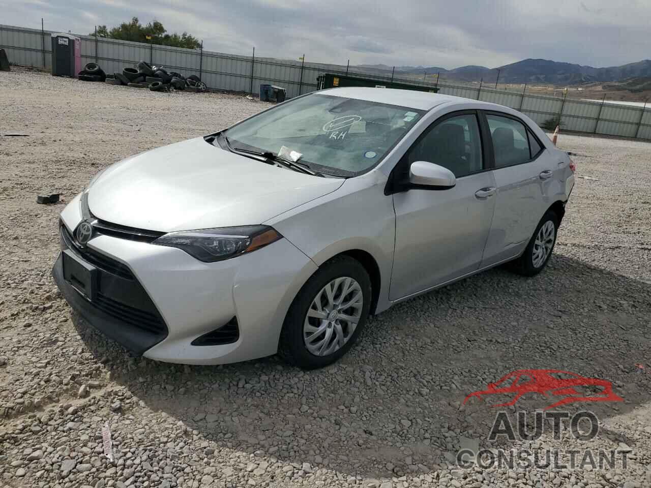 TOYOTA COROLLA 2018 - 2T1BURHE1JC053623