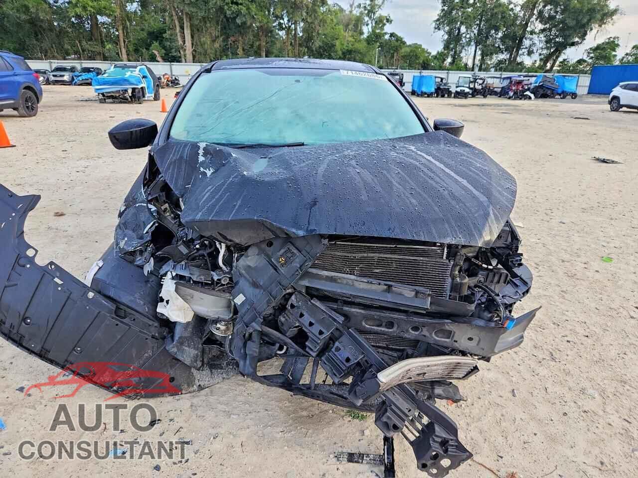 FORD FOCUS 2018 - 1FADP3FE5JL209046