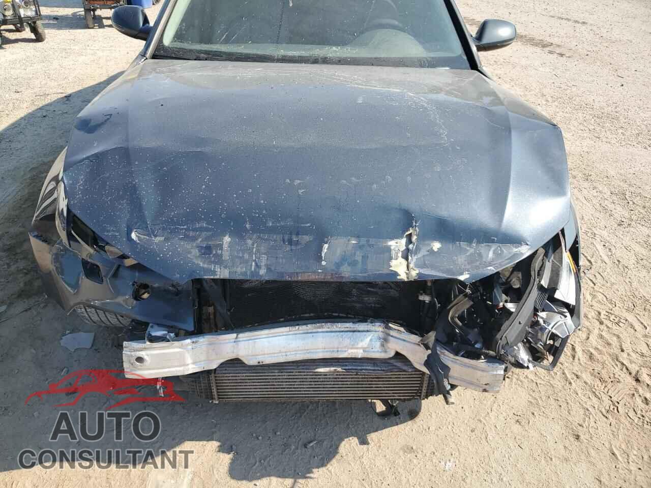 AUDI A6 2013 - WAUCFAFC6DN031200