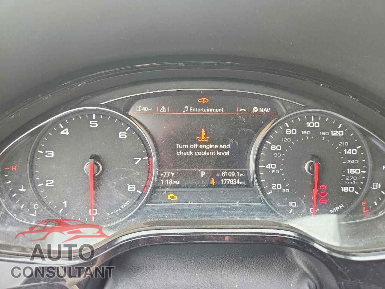 AUDI A8 2011 - WAURVAFD6BN013329