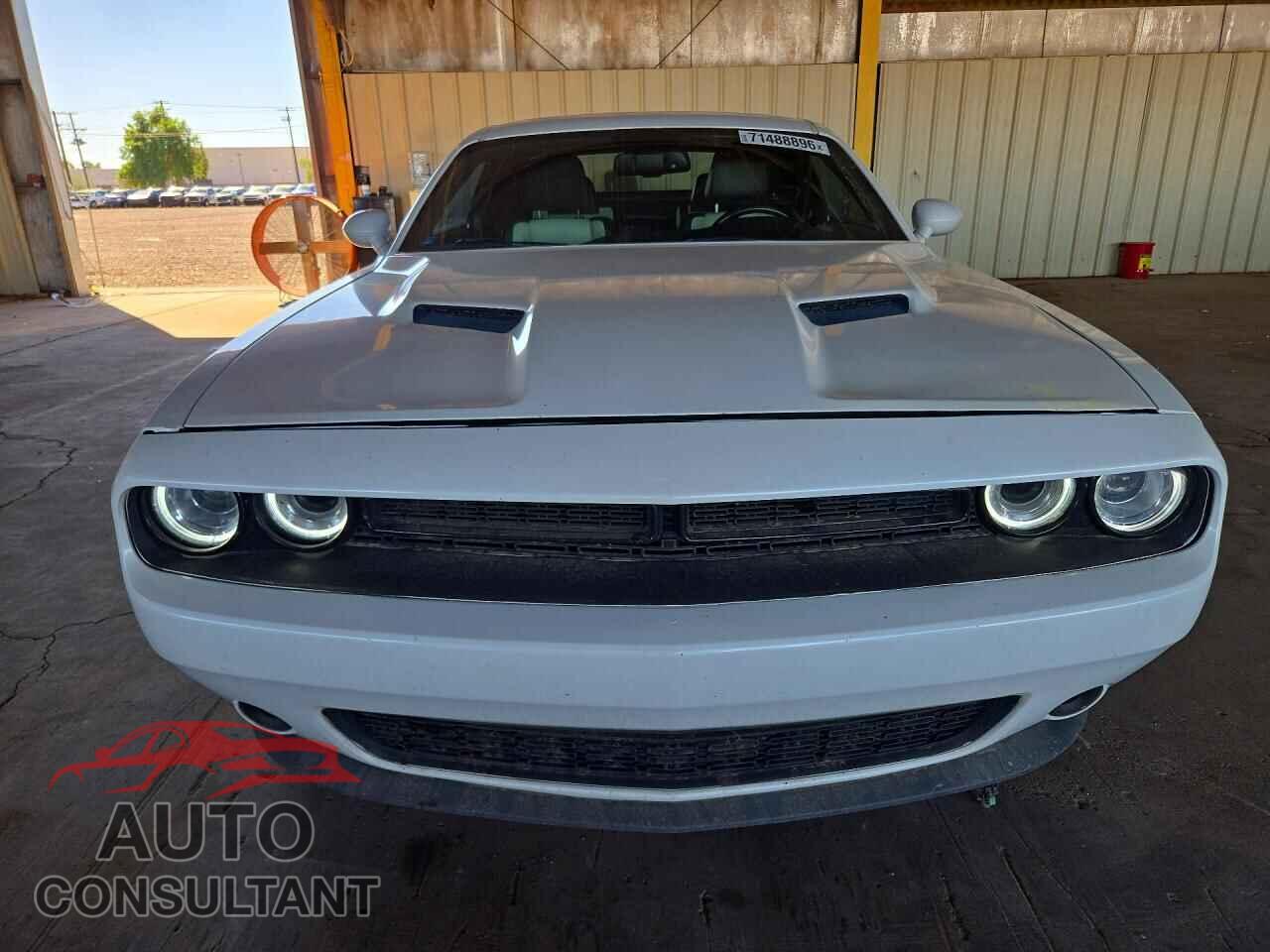 DODGE CHALLENGER 2015 - 2C3CDZBT2FH709051