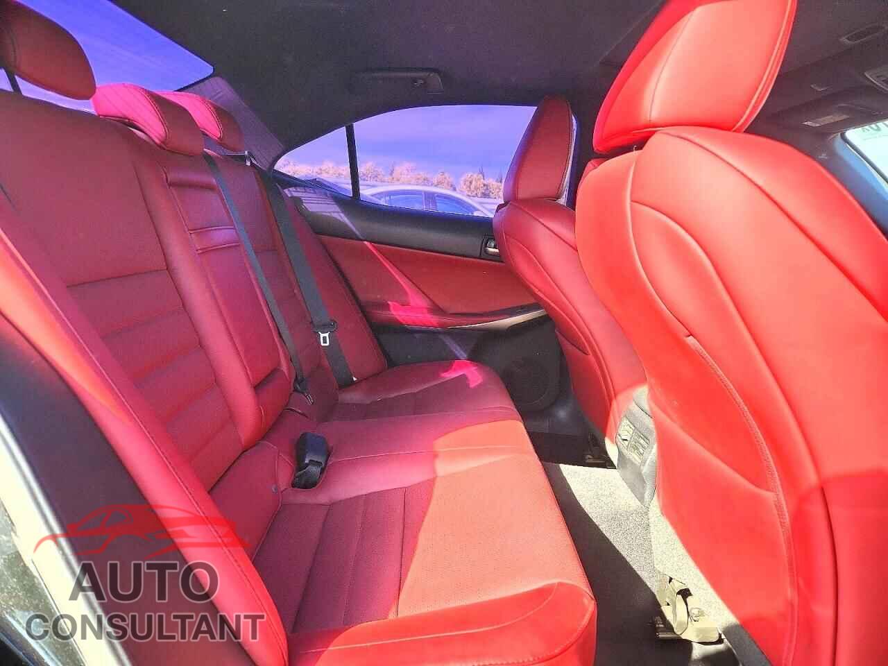 LEXUS IS 2018 - JTHBA1D24J5081496