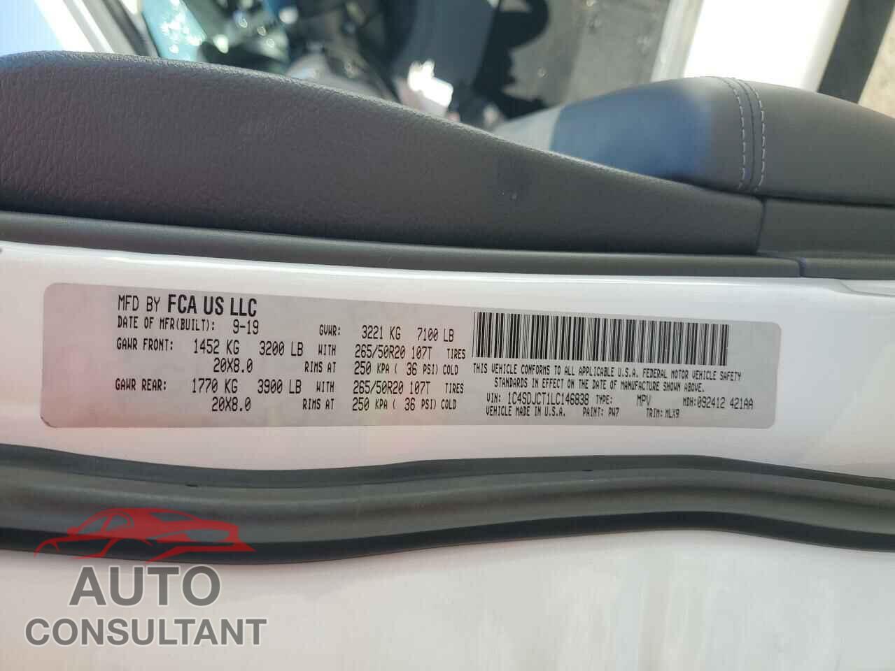 DODGE DURANGO 2020 - 1C4SDJCT1LC146838