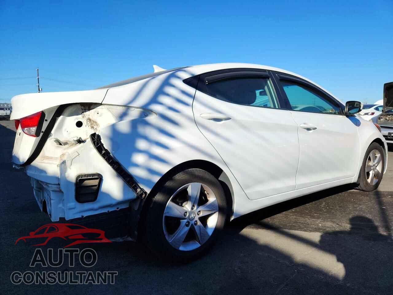 HYUNDAI ELANTRA 2013 - 5NPDH4AE9DH433725