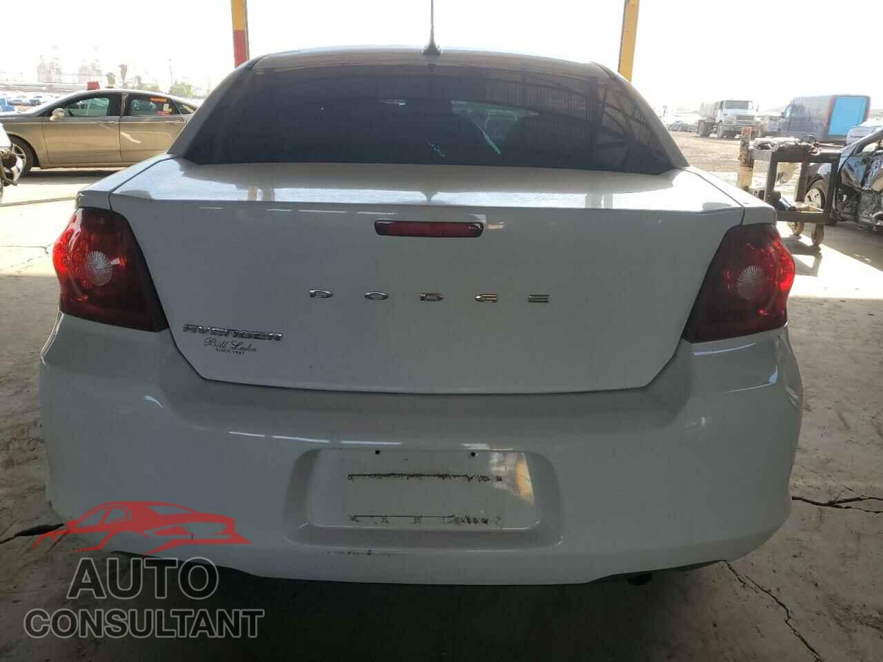 DODGE AVENGER 2011 - 1B3BD2FB4BN548785