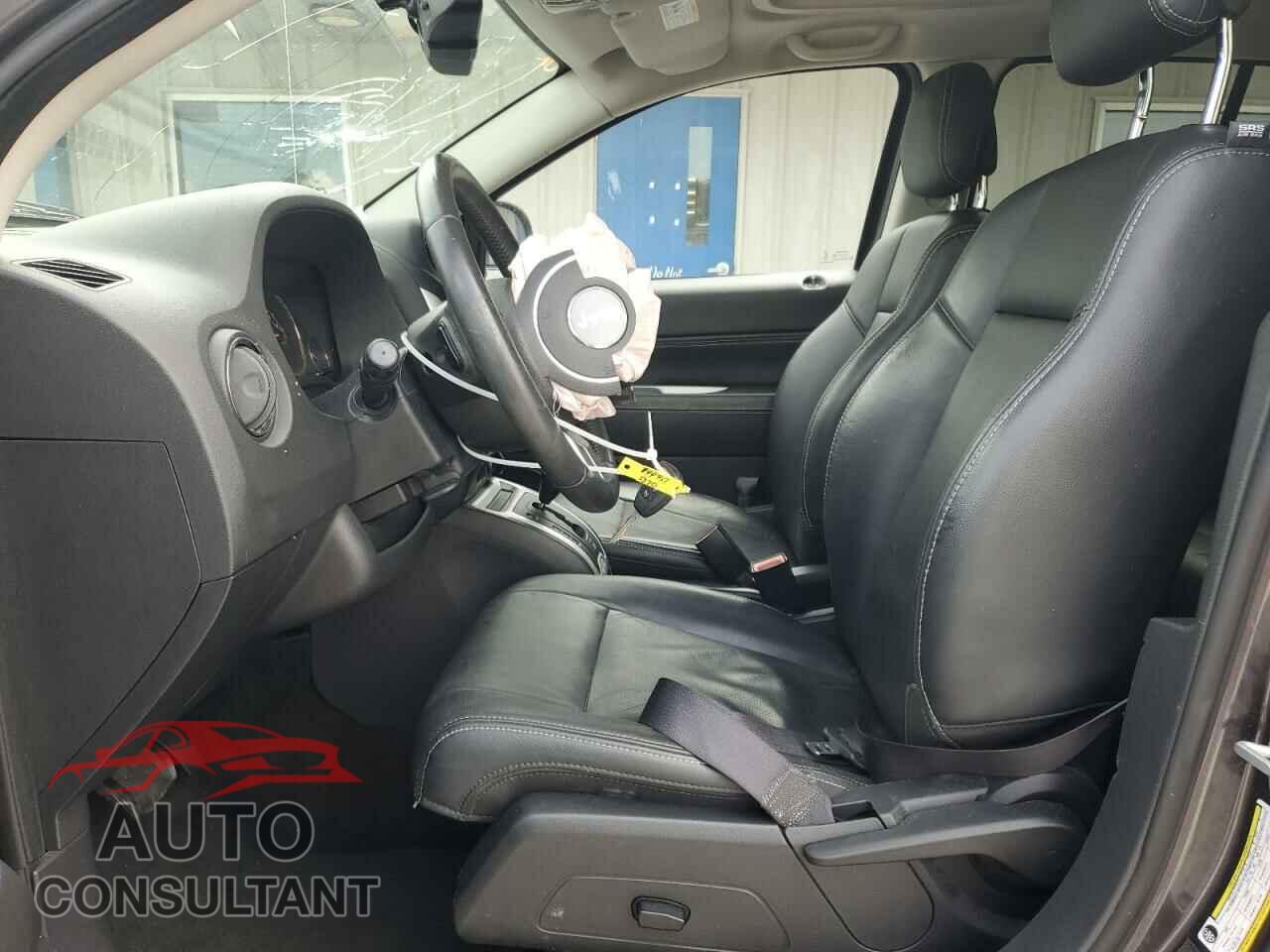 JEEP COMPASS 2017 - 1C4NJCEB8HD185370