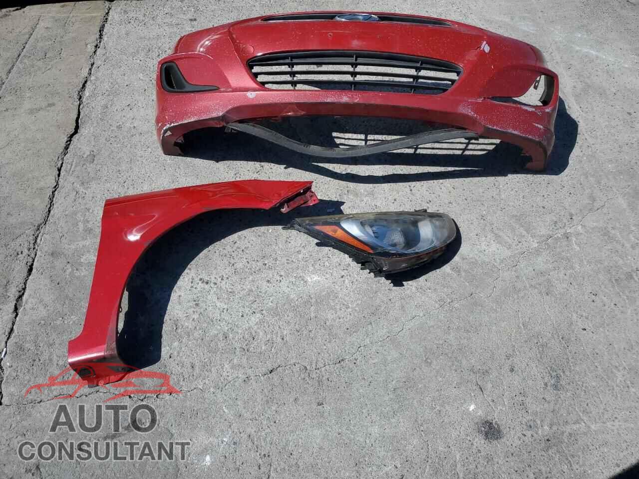 HYUNDAI ACCENT 2012 - KMHCU5AE7CU051559