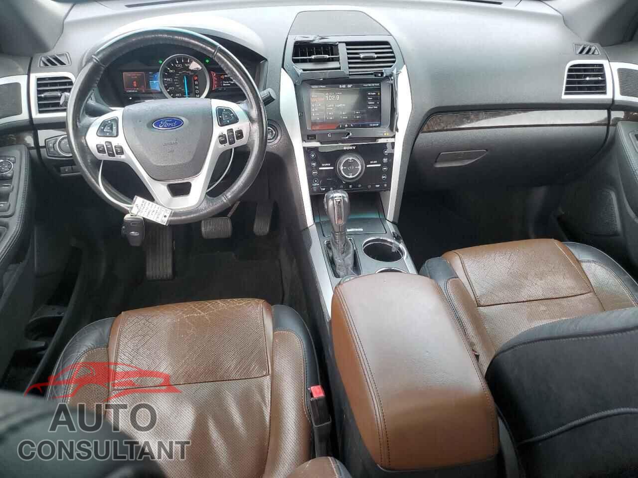 FORD EXPLORER 2011 - 1FMHK8F80BGA71133
