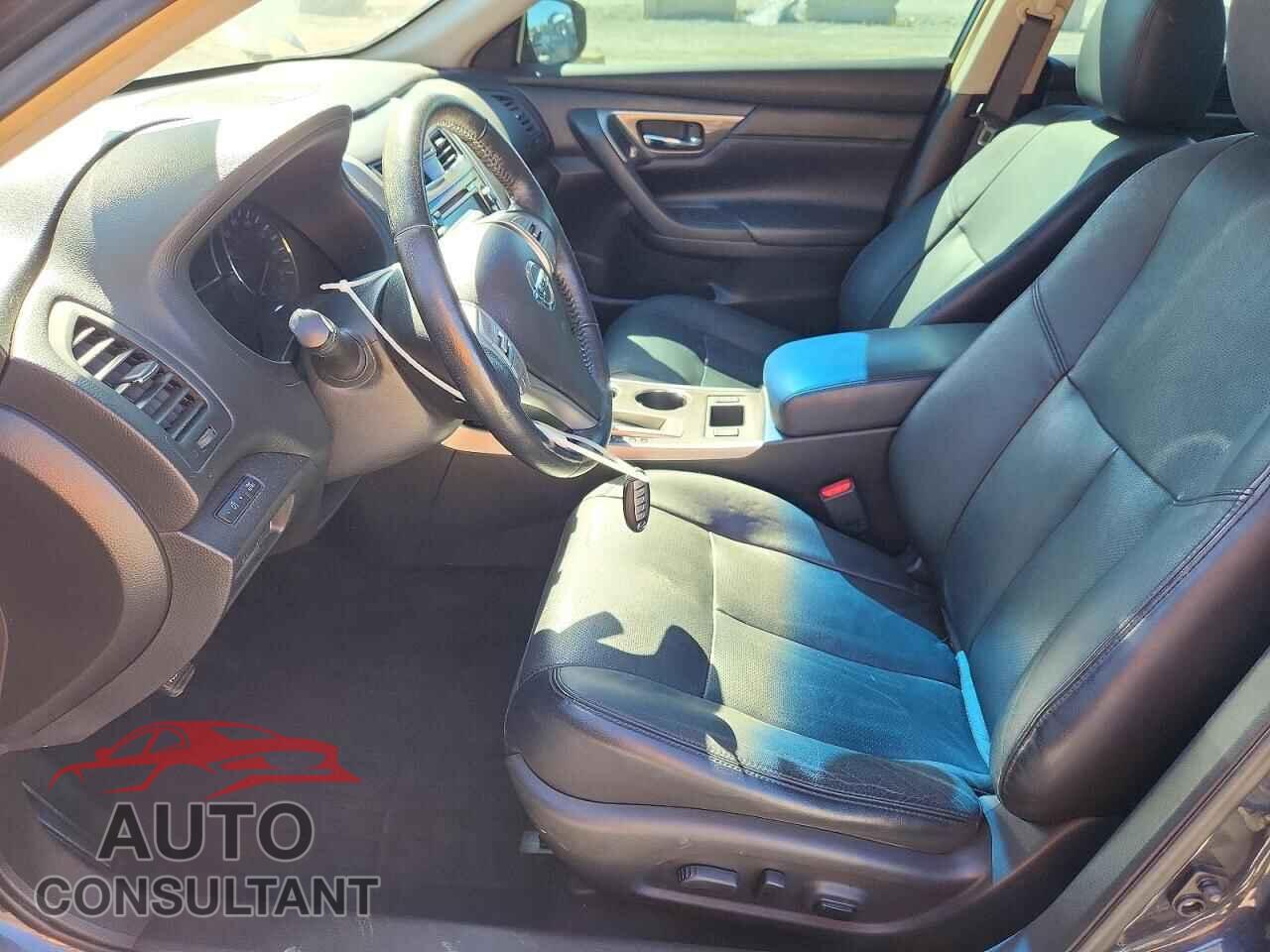 NISSAN ALTIMA 2013 - 1N4AL3AP2DC249029