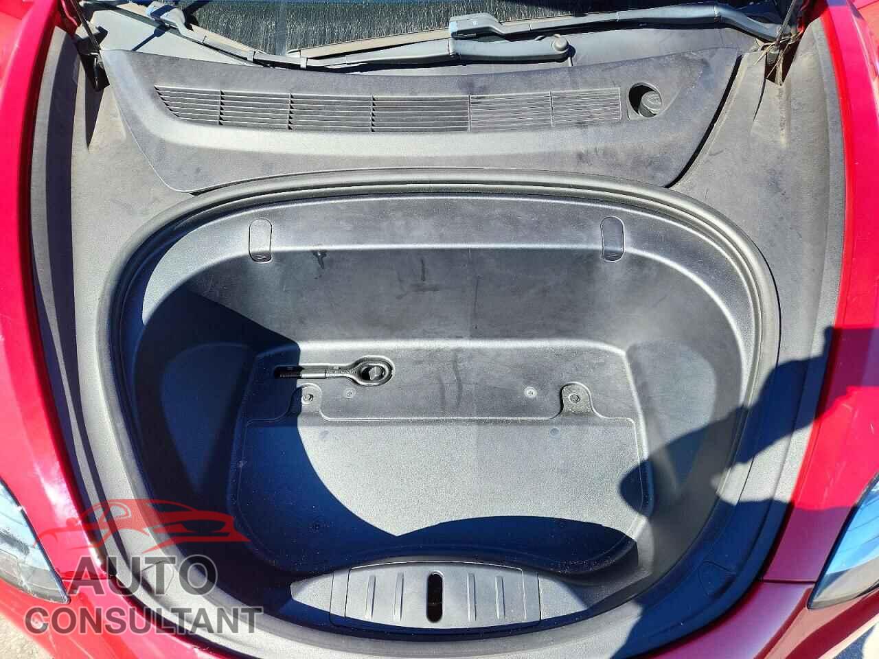 TESLA MODEL 3 2019 - 5YJ3E1EA2KF422748