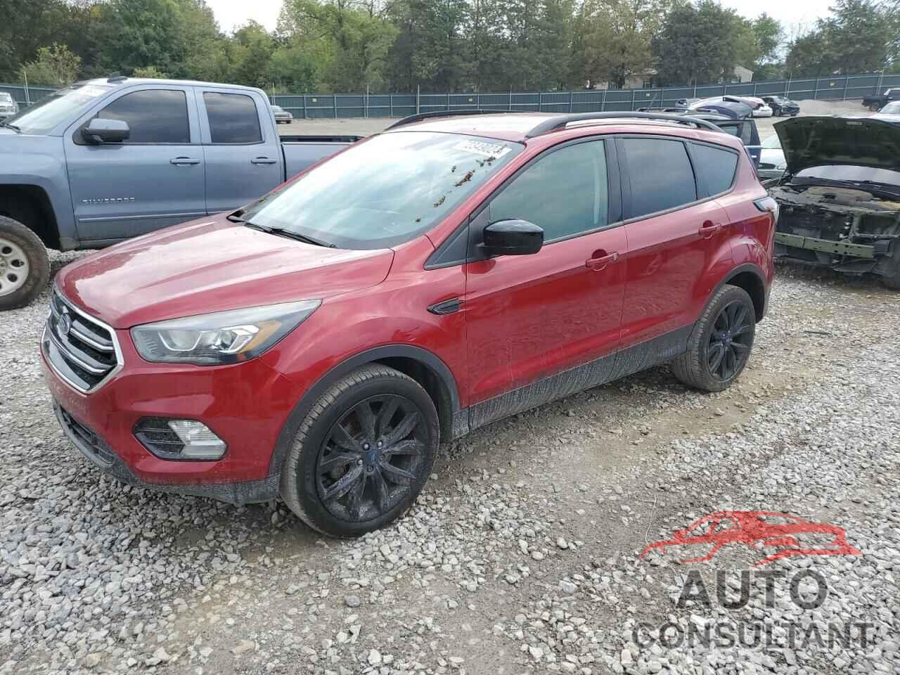 FORD ESCAPE 2018 - 1FMCU0GD6JUB04394