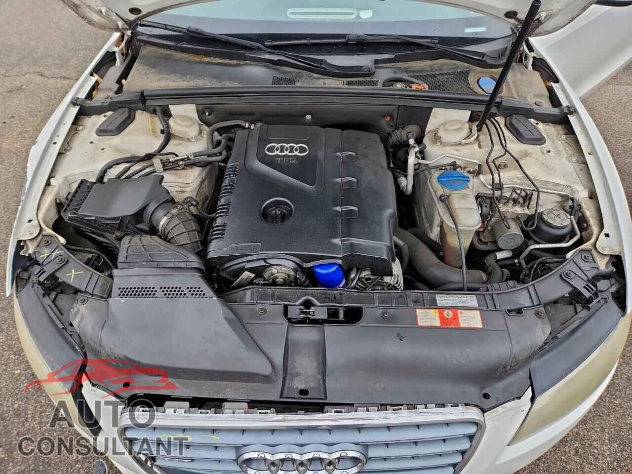 AUDI A5 2010 - WAULFAFR4AA043062