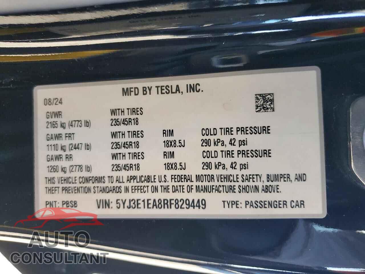 TESLA MODEL 3 2024 - 5YJ3E1EA8RF829449
