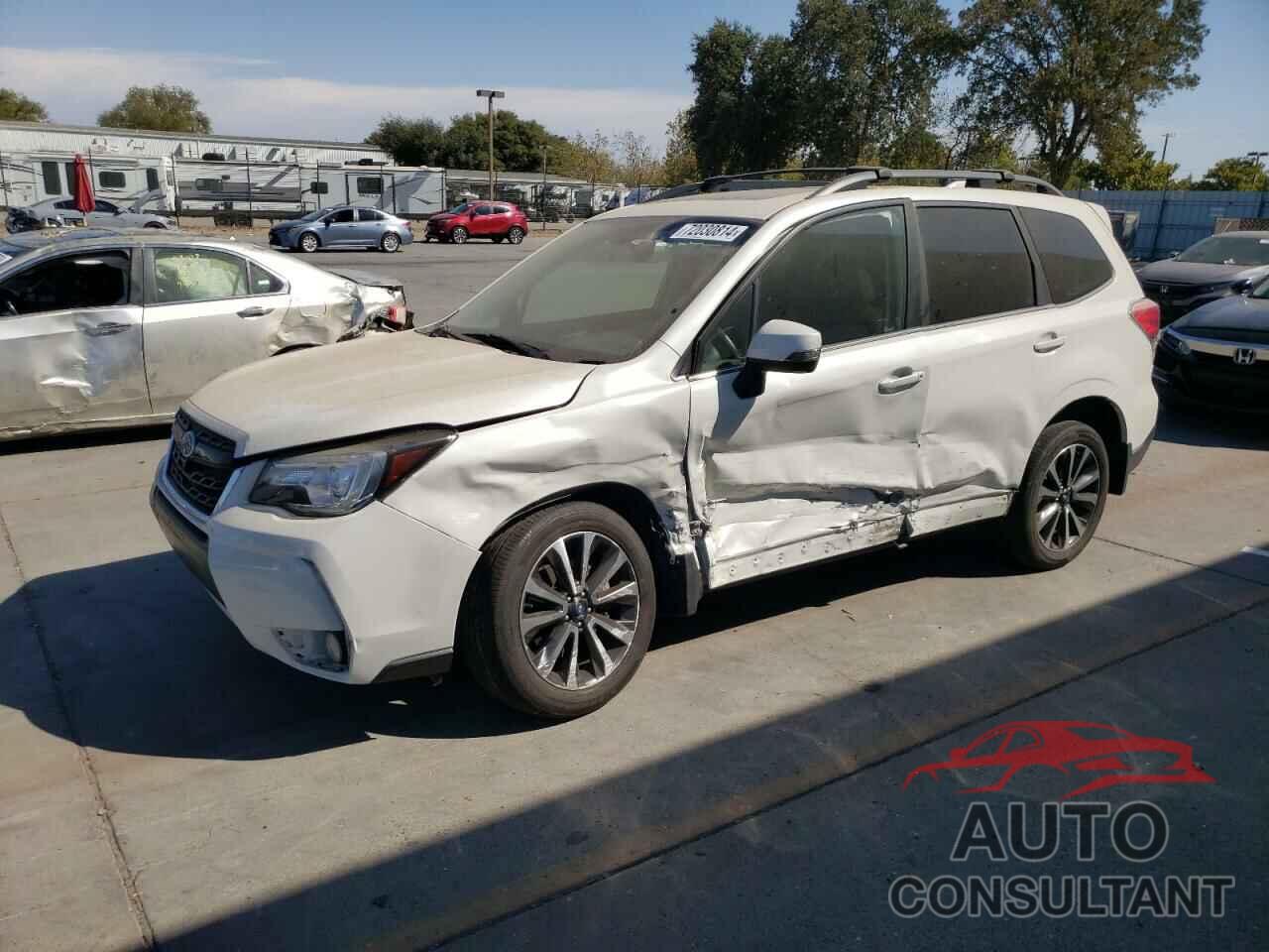 SUBARU FORESTER 2018 - JF2SJGWC3JH616425