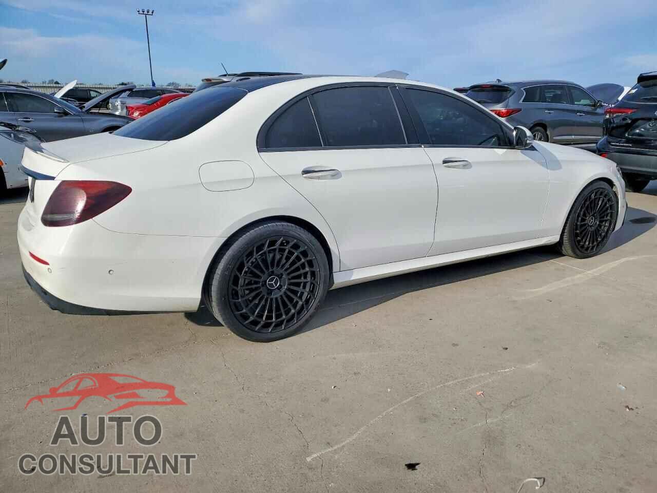 MERCEDES-BENZ E-CLASS 2017 - WDDZF4JB5HA158889