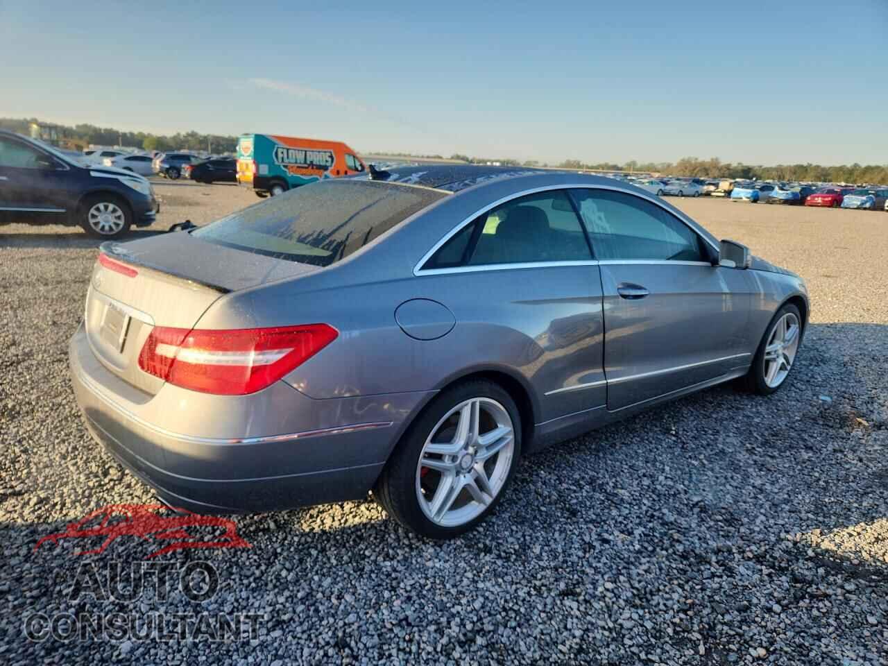MERCEDES-BENZ E-CLASS 2013 - WDDKJ5KB9DF182761