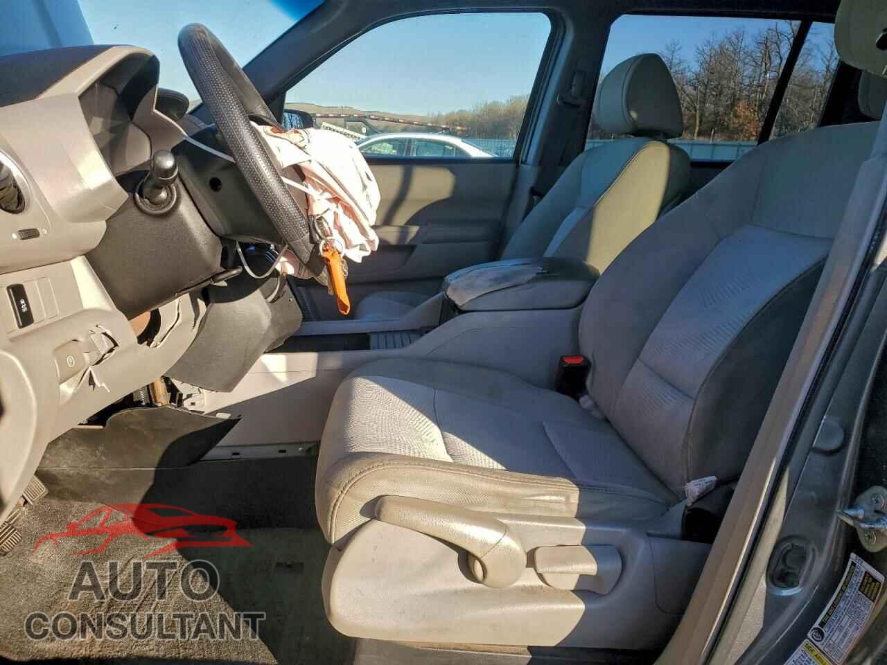 HONDA PILOT 2012 - 5FNYF4H23CB022479