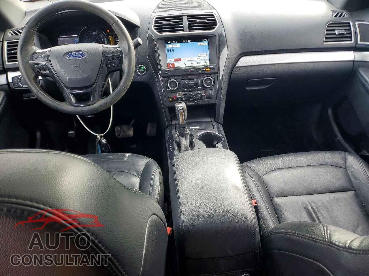 FORD EXPLORER 2017 - 1FM5K8D86HGC20093