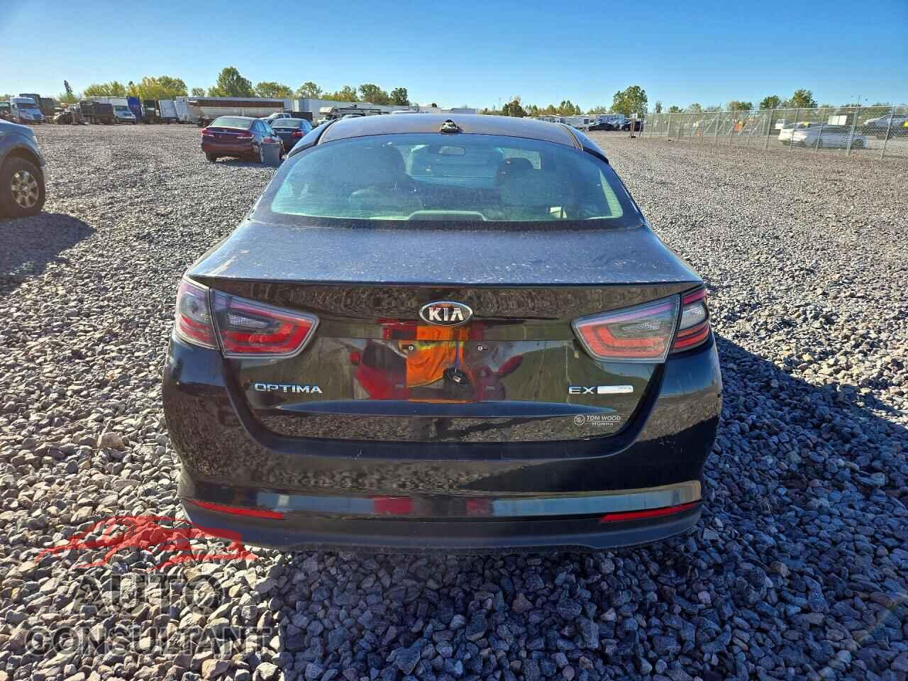 KIA OPTIMA 2015 - KNAGN4AD1F5090261