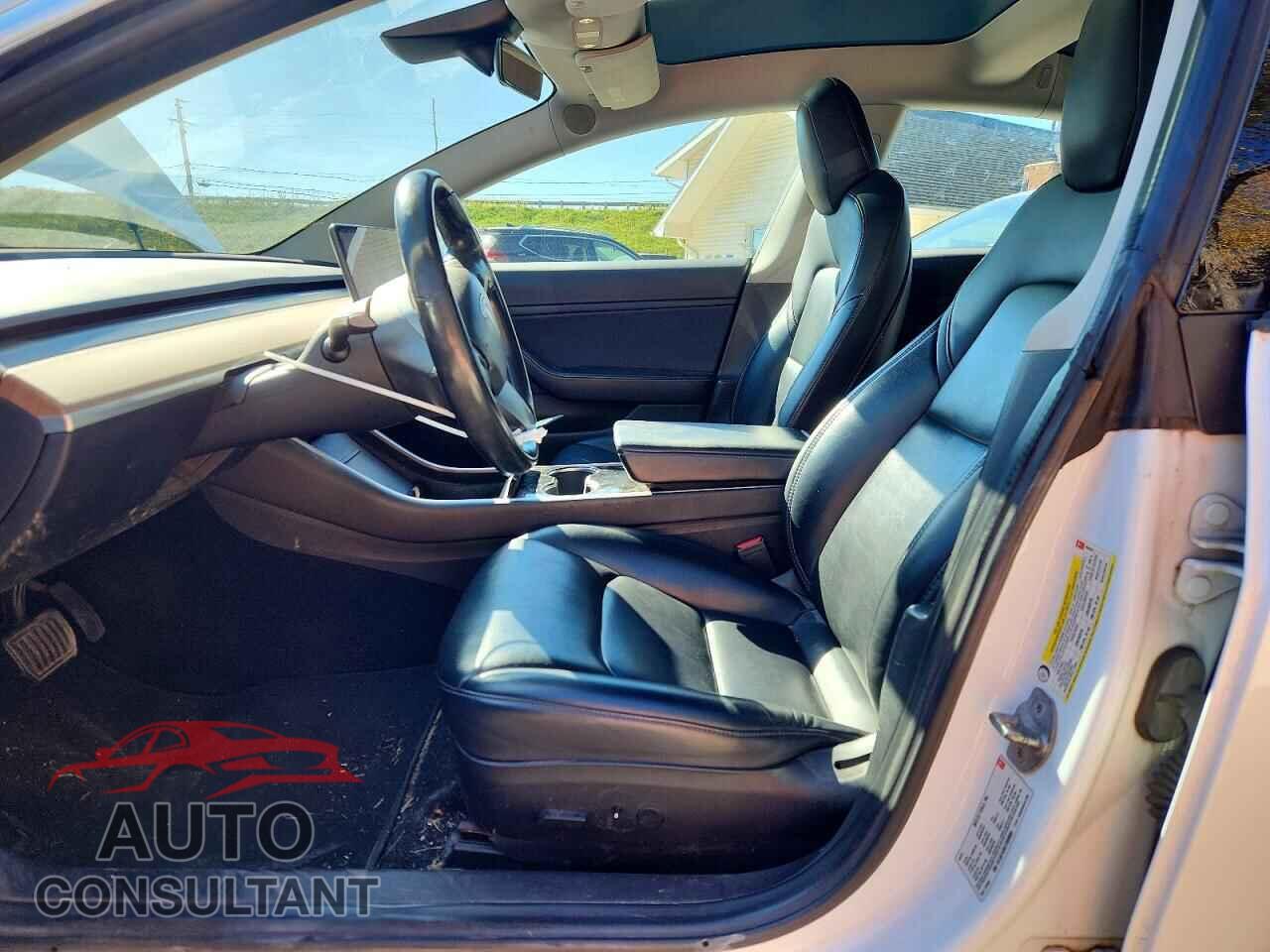 TESLA MODEL 3 2018 - 5YJ3E1EB2JF089054