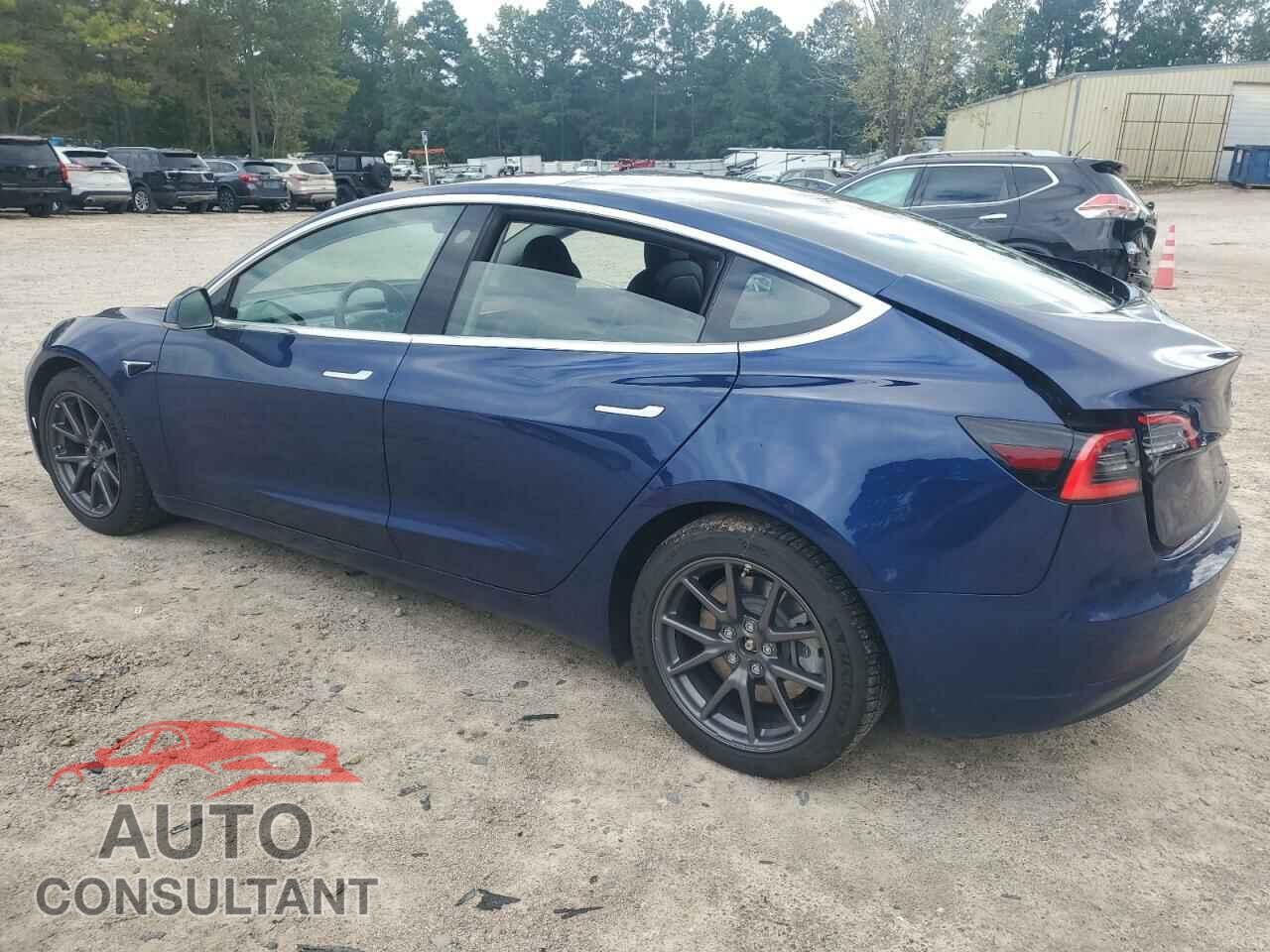 TESLA MODEL 3 2018 - 5YJ3E1EB8JF064708