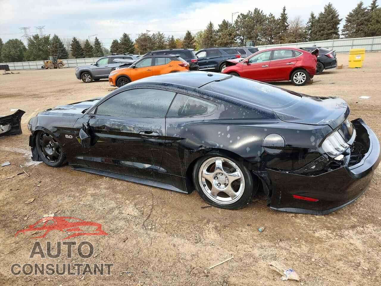 FORD MUSTANG 2017 - 1FA6P8CF1H5296185