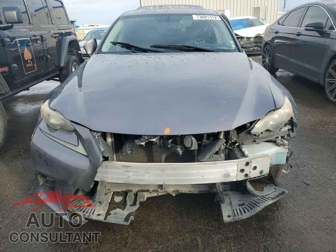 LEXUS IS 2014 - JTHBF1D2XE5017860