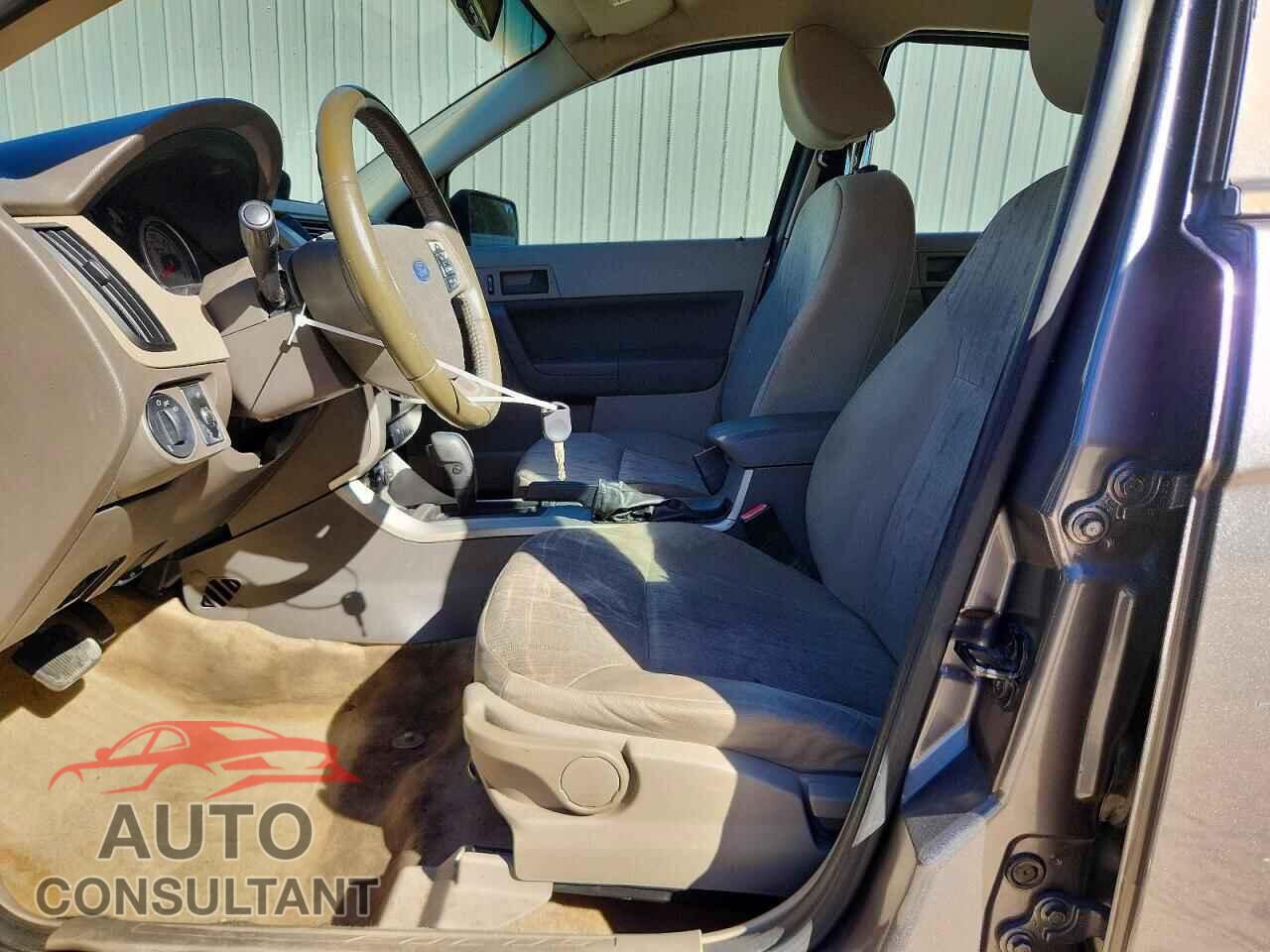 FORD FOCUS 2010 - 1FAHP3FN2AW240190