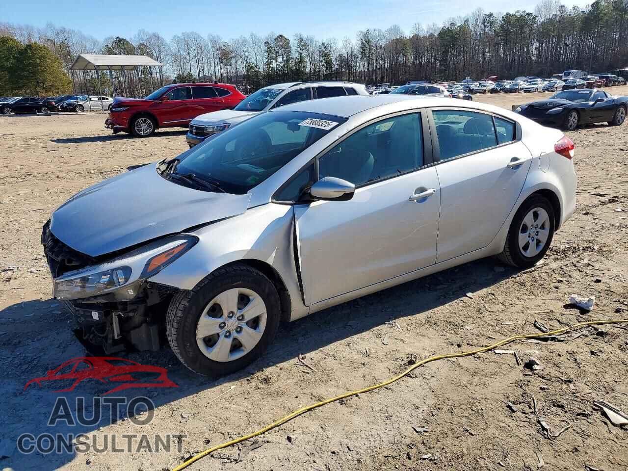 KIA FORTE 2017 - 3KPFK4A77HE084179