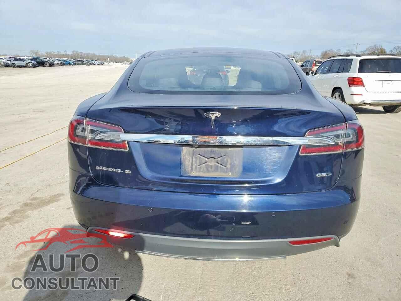 TESLA MODEL S 2015 - 5YJSA1H26FF080920