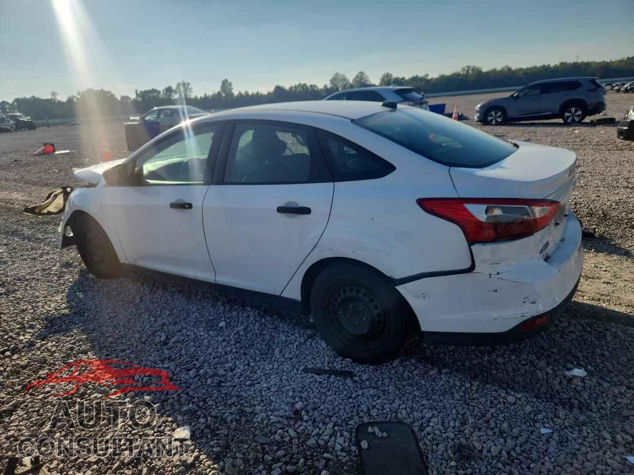 FORD FOCUS 2014 - 1FADP3E25EL142414