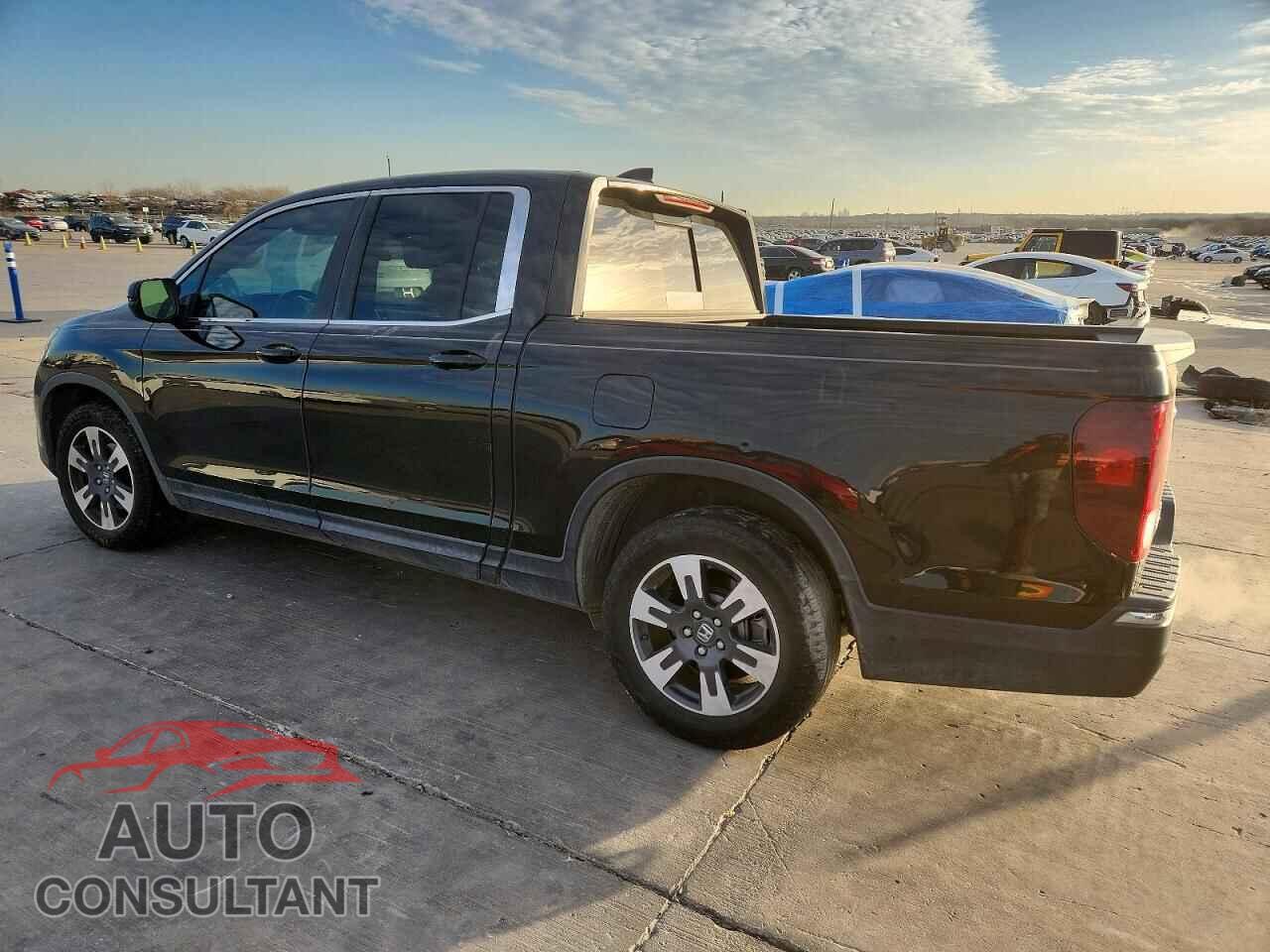HONDA RIDGELINE 2019 - 5FPYK2F57KB007373
