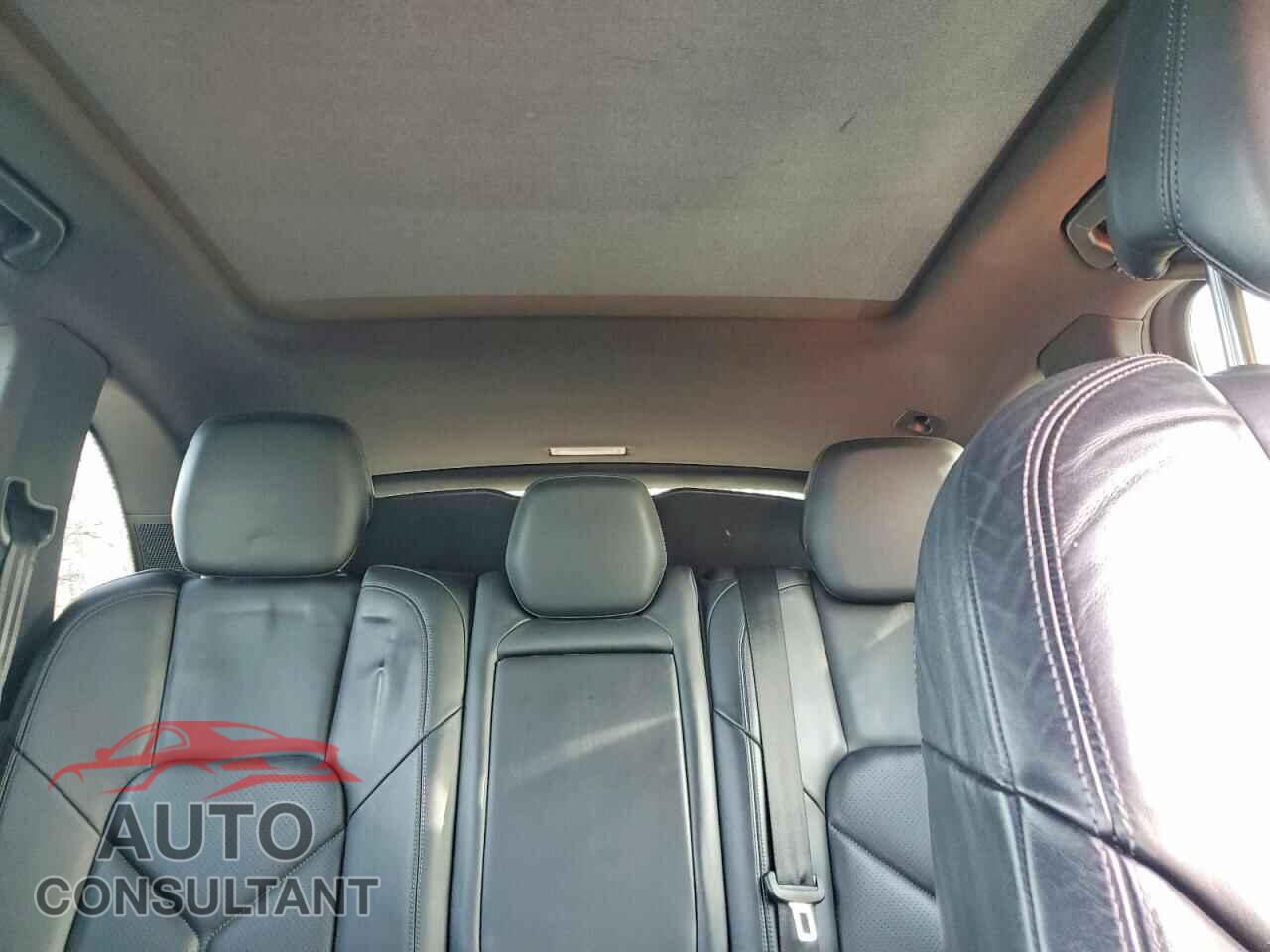 PORSCHE CAYENNE 2014 - WP1AA2A23ELA93680