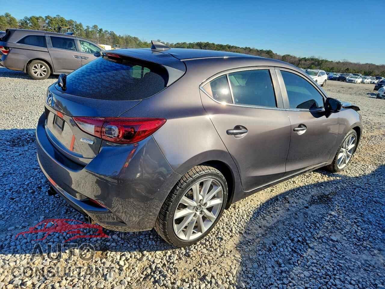 MAZDA 3 2017 - 3MZBN1M3XHM131432