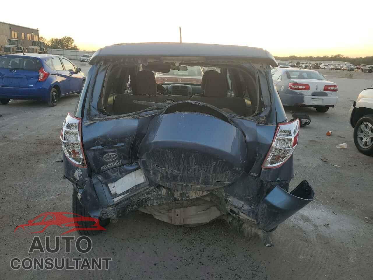 TOYOTA RAV4 2012 - 2T3BF4DV0CW211848