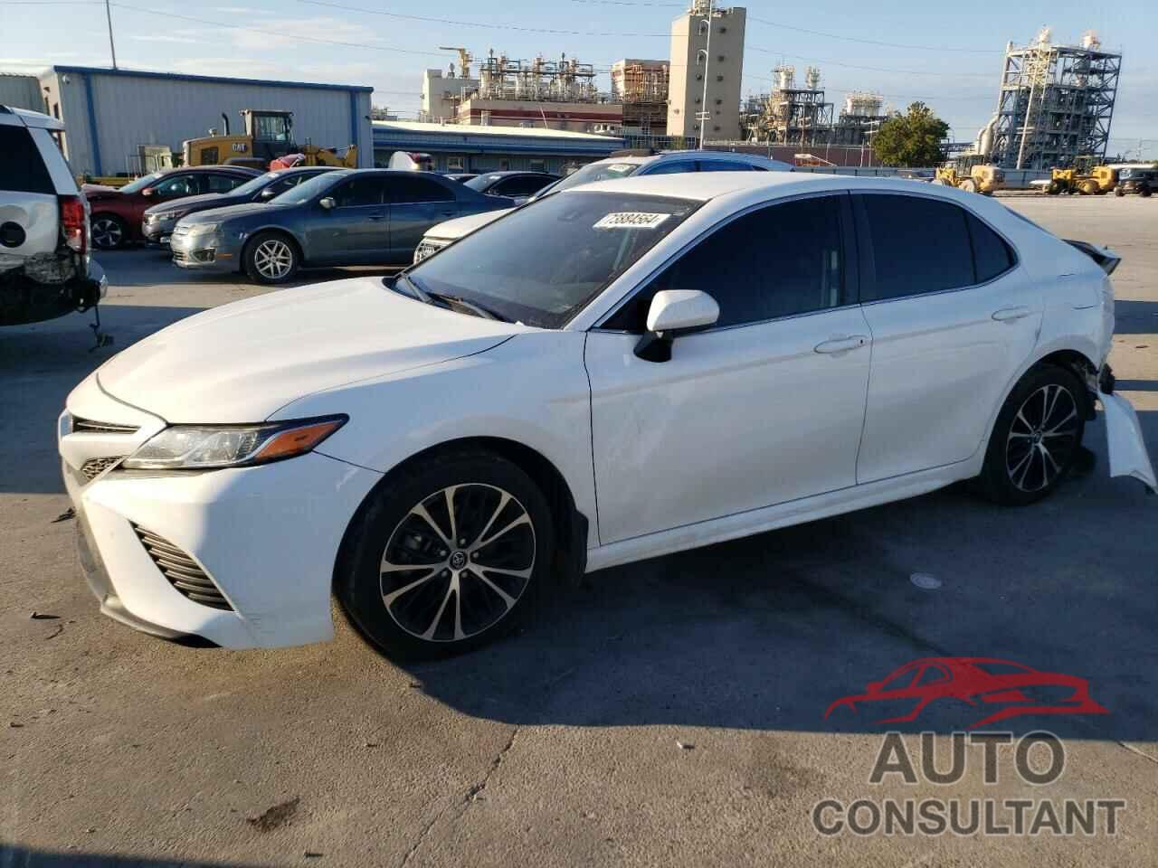 TOYOTA CAMRY 2019 - 4T1B11HK3KU780228