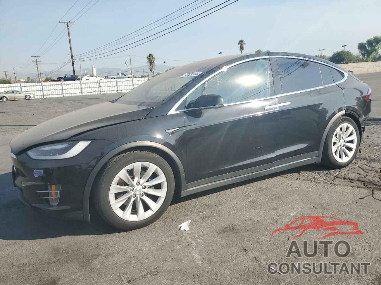 TESLA MODEL X 2017 - 5YJXCBE28HF054784