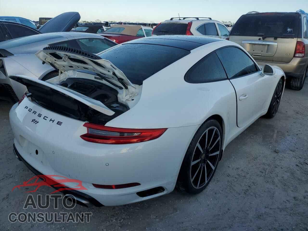 PORSCHE 911 2019 - WP0AA2A9XKS104030