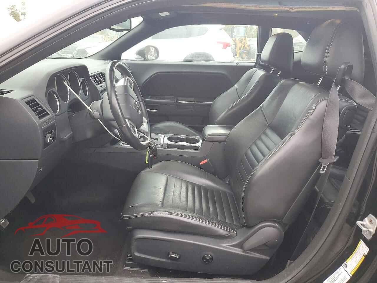 DODGE CHALLENGER 2013 - 2C3CDYAGXDH500846