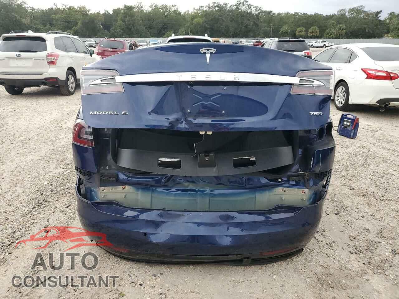 TESLA MODEL S 2018 - 5YJSA1E26JF261402