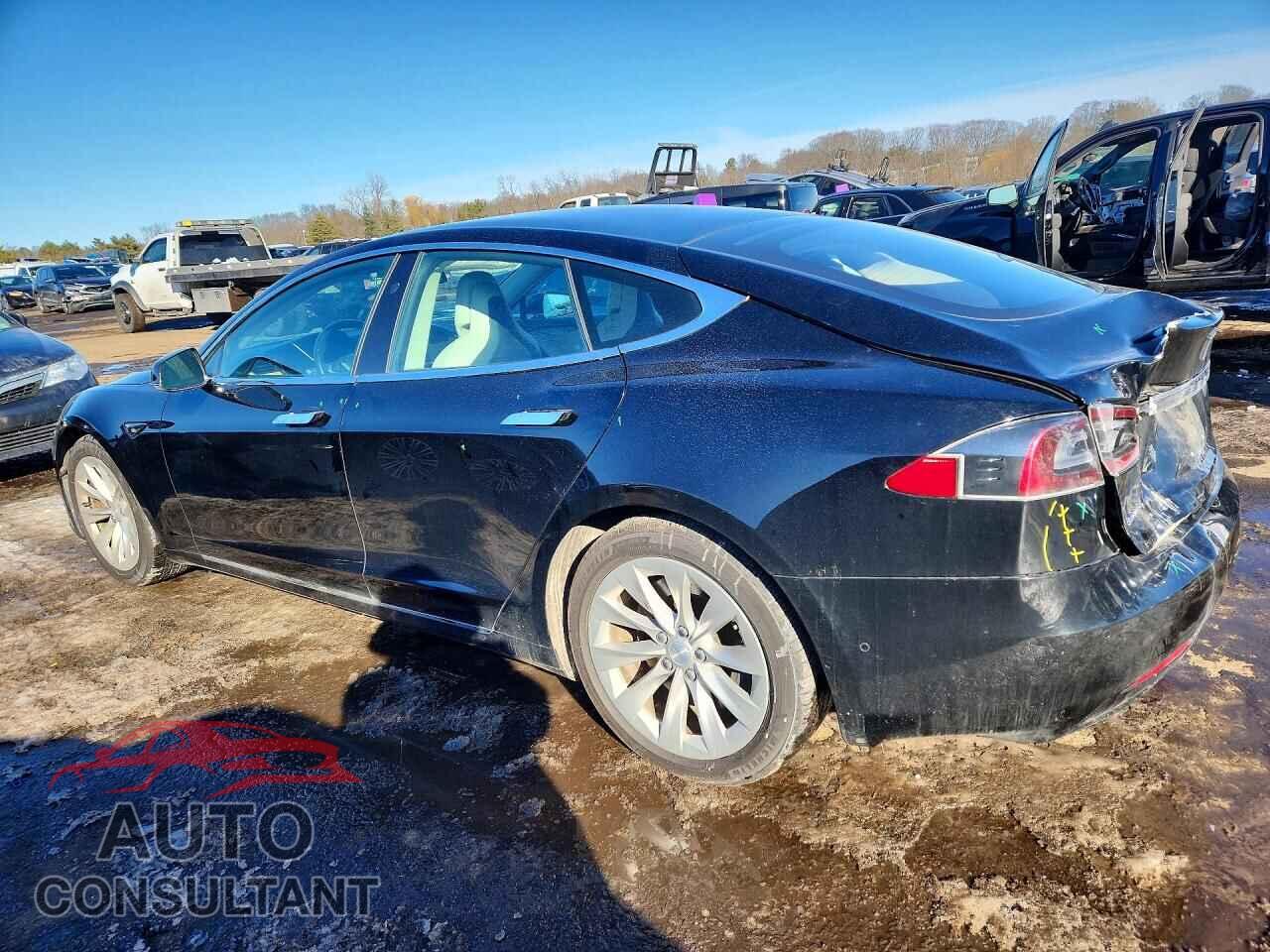 TESLA MODEL S 2018 - 5YJSA1E24JF293328