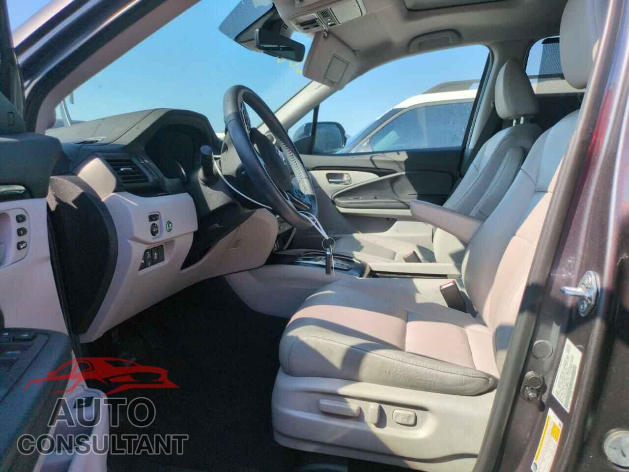 HONDA PILOT 2021 - 5FNYF5H69MB022738