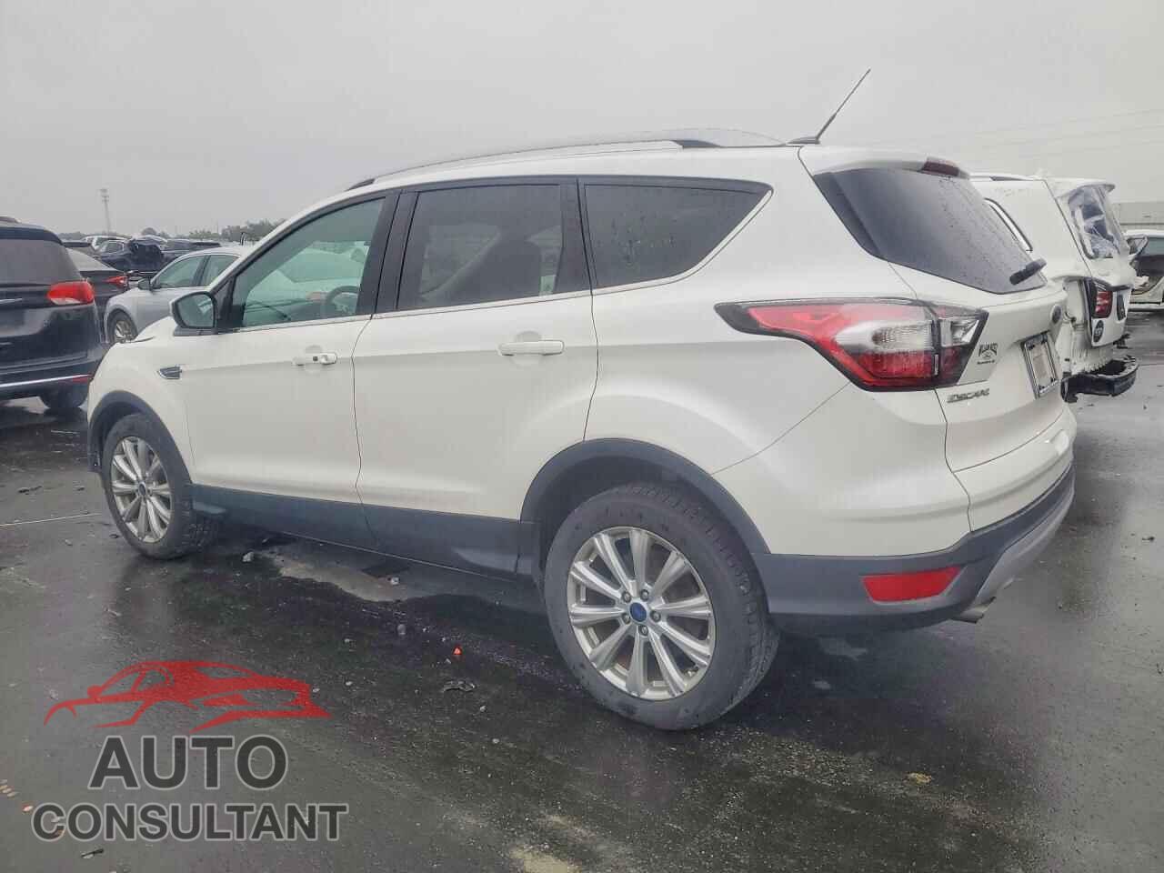 FORD ESCAPE 2017 - 1FMCU0JD7HUB56443