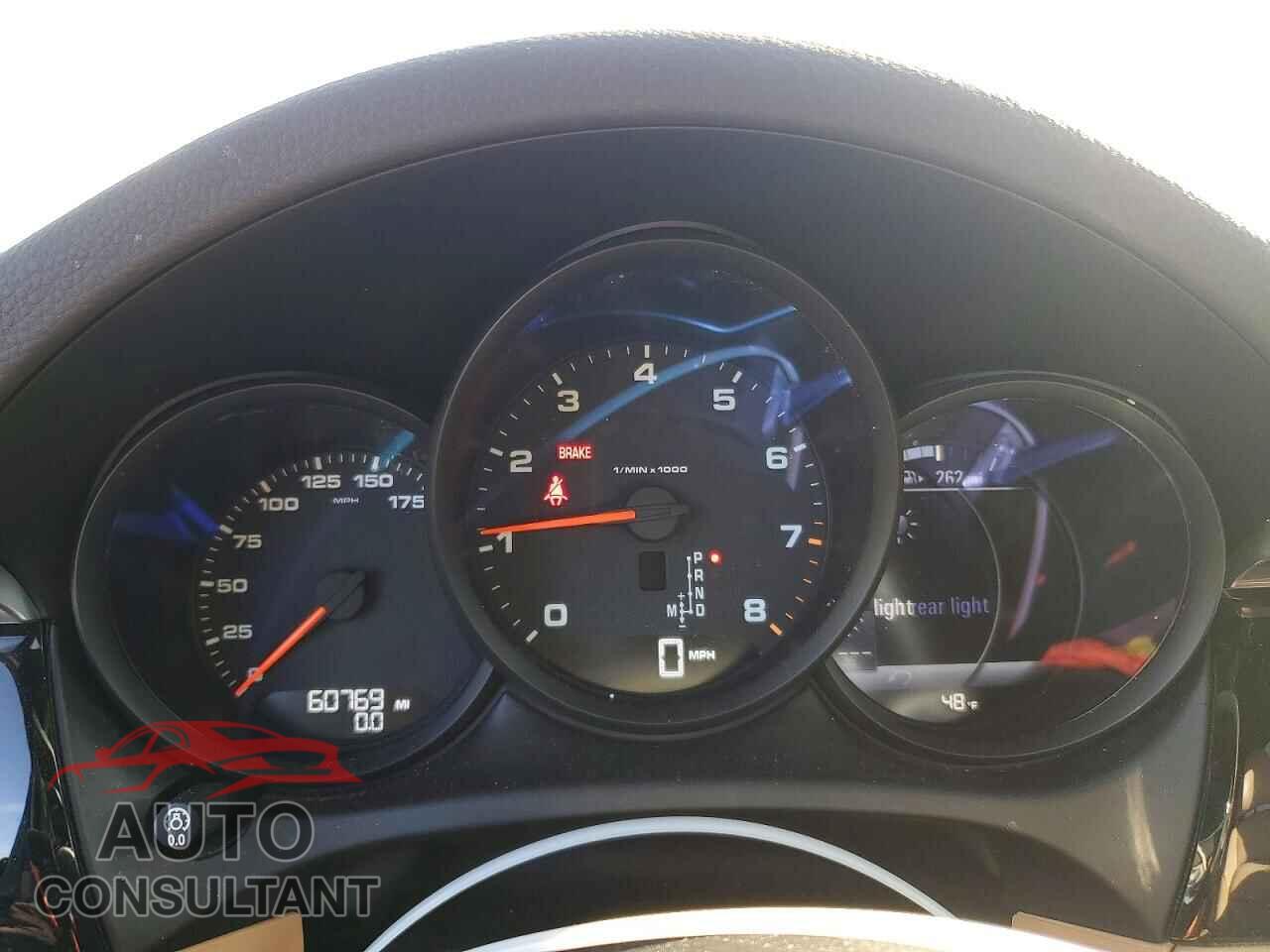 PORSCHE MACAN 2017 - WP1AA2A59HLB00601