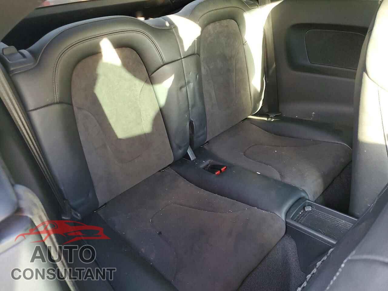 AUDI TT 2014 - TRUBFAFK0E1004885