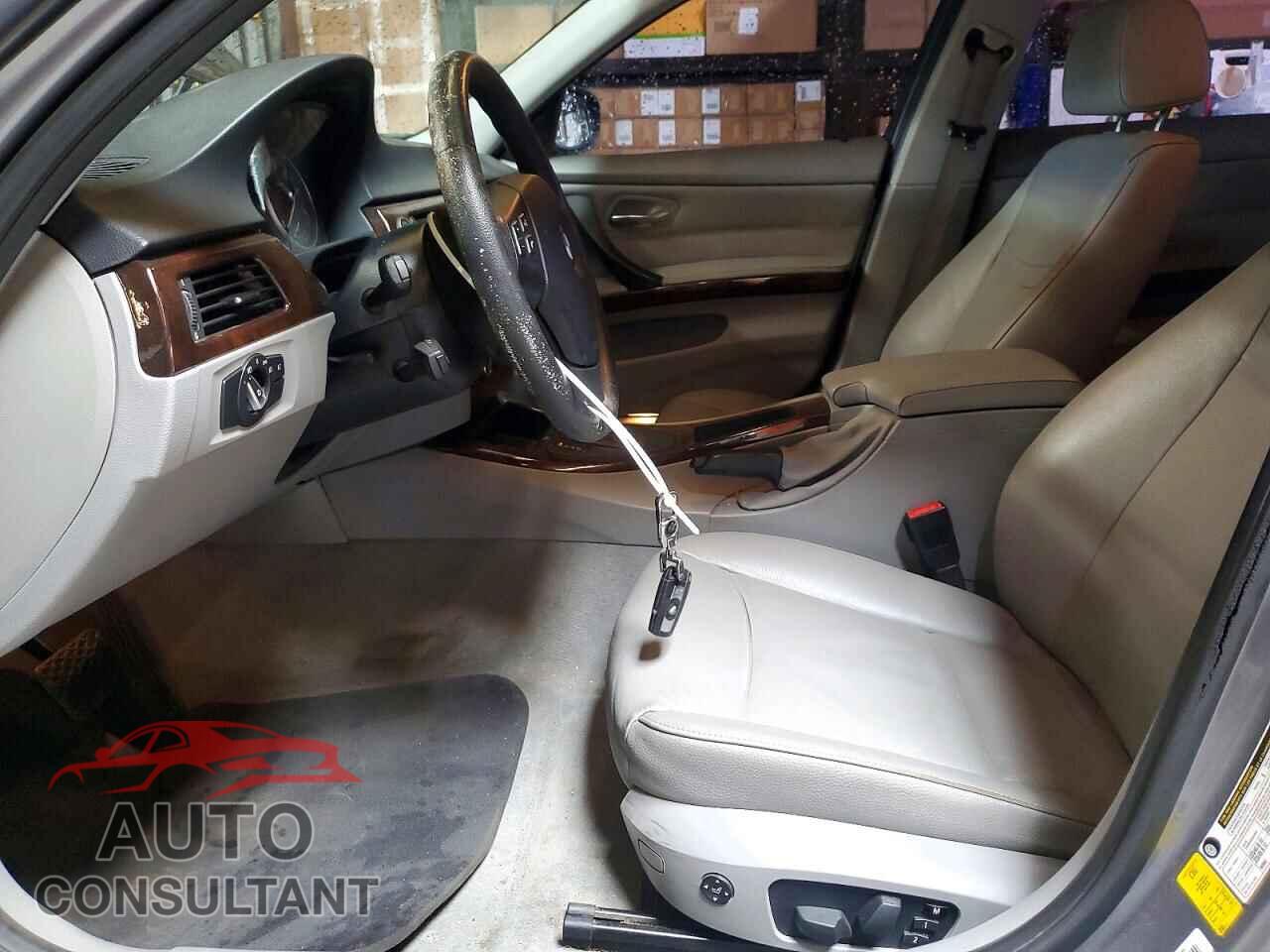 BMW 3 SERIES 2011 - WBAPH5G57BNM79204